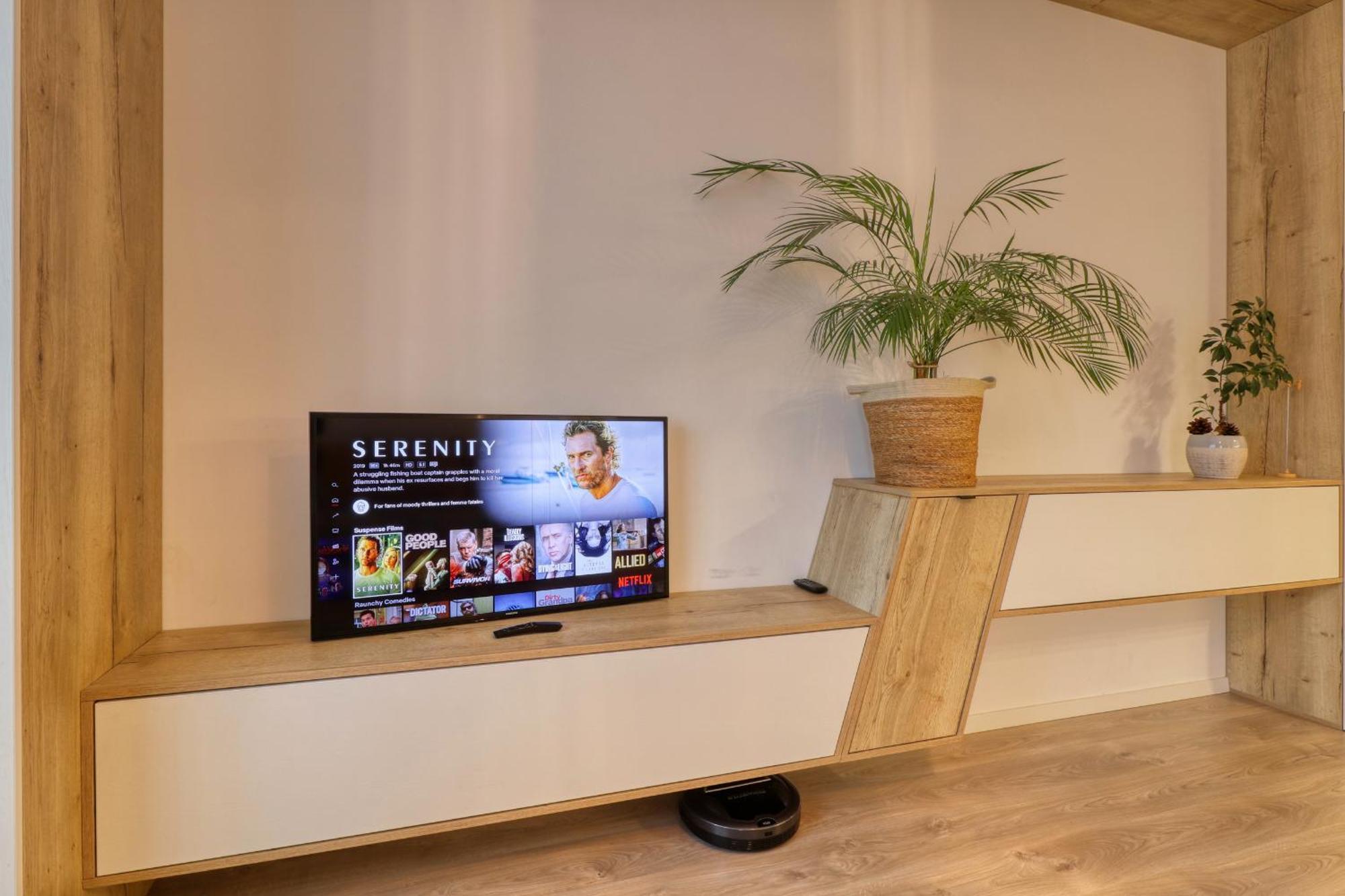 Inspiration Station - My Joyful, Cosy&Inviting Apt - Smart Thermostat - Private Parking - Ior Park - Long Term Price Cuts Bucureşti Eksteriør bilde